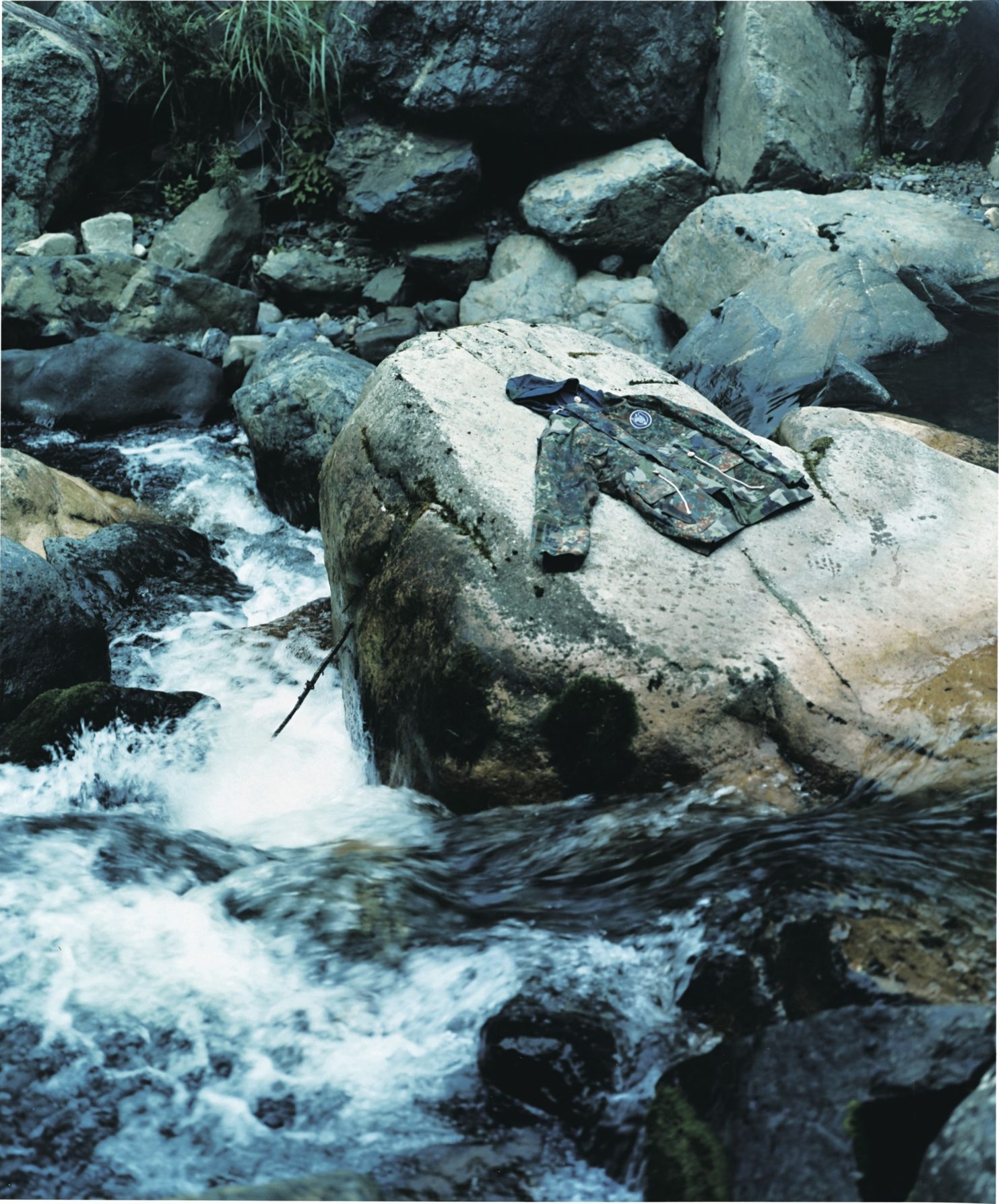backwoods EYE/LOEWE/NATURE 2020FALL/WINTER | Them magazine